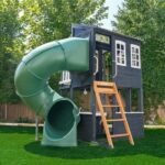 Kidkraft Cozy Escape Playhouse - Image 7